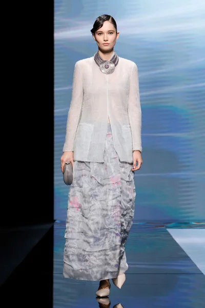 Look 35